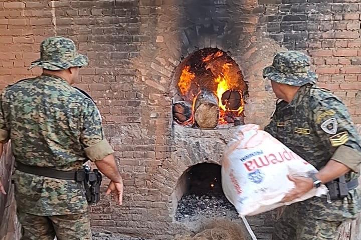 Queima de redes de pesca